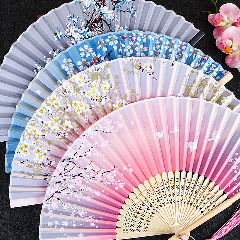Vintage Style Silk Folding Fan - Art Craft And Cloth บทวิจารณ์และราคา