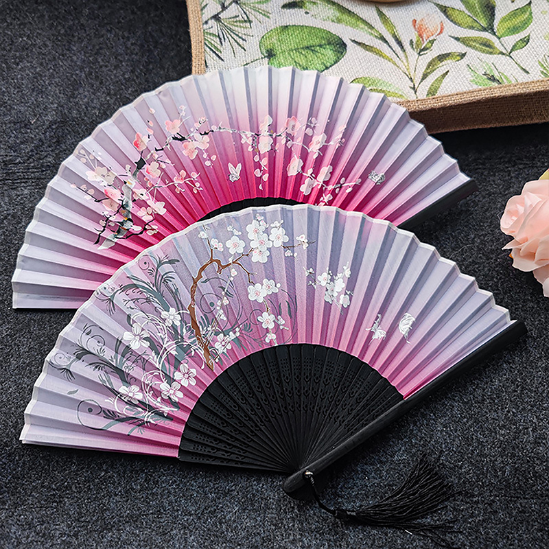 Vintage Style Silk Folding Fan - Art Craft And Cloth บทวิจารณ์และราคา