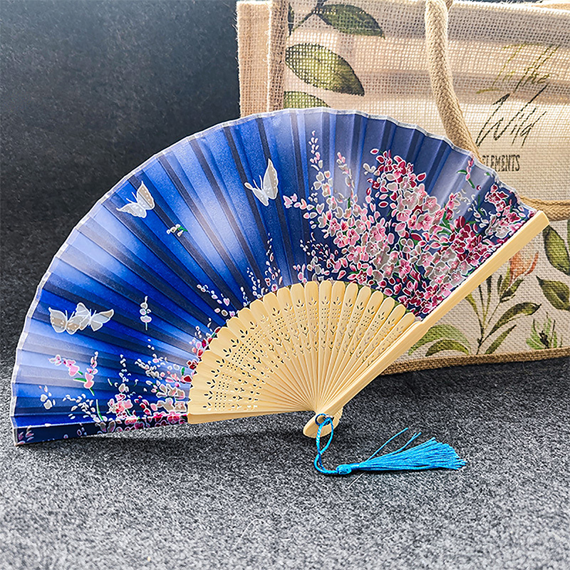 Vintage Style Silk Folding Fan - Art Craft And Cloth บทวิจารณ์และราคา