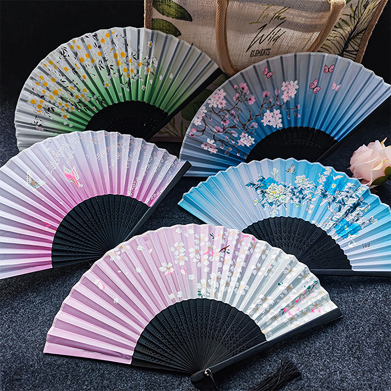 Vintage Style Silk Folding Fan - Art Craft And Cloth บทวิจารณ์และราคา